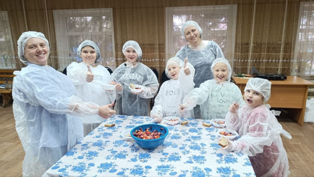 Как приготовить винегрет: кулинарная мастерская для участников профильной смены